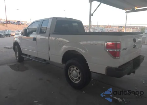 2013 Ford F-150 Xl z USA, uszkodzony, nr VIN 1FTFX1EF4DKE62953